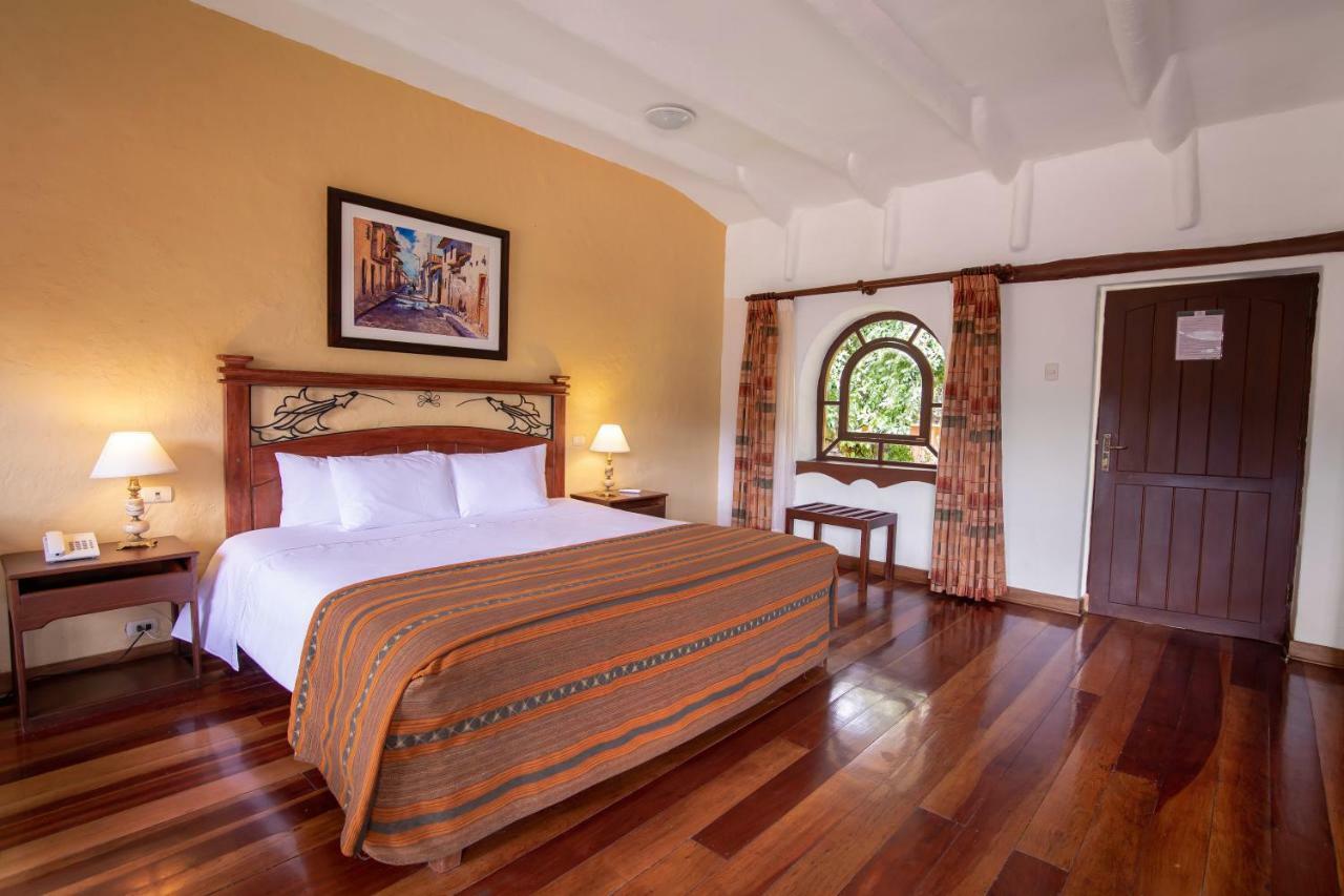 Hotel Hacienda Del Valle Урубамба Экстерьер фото